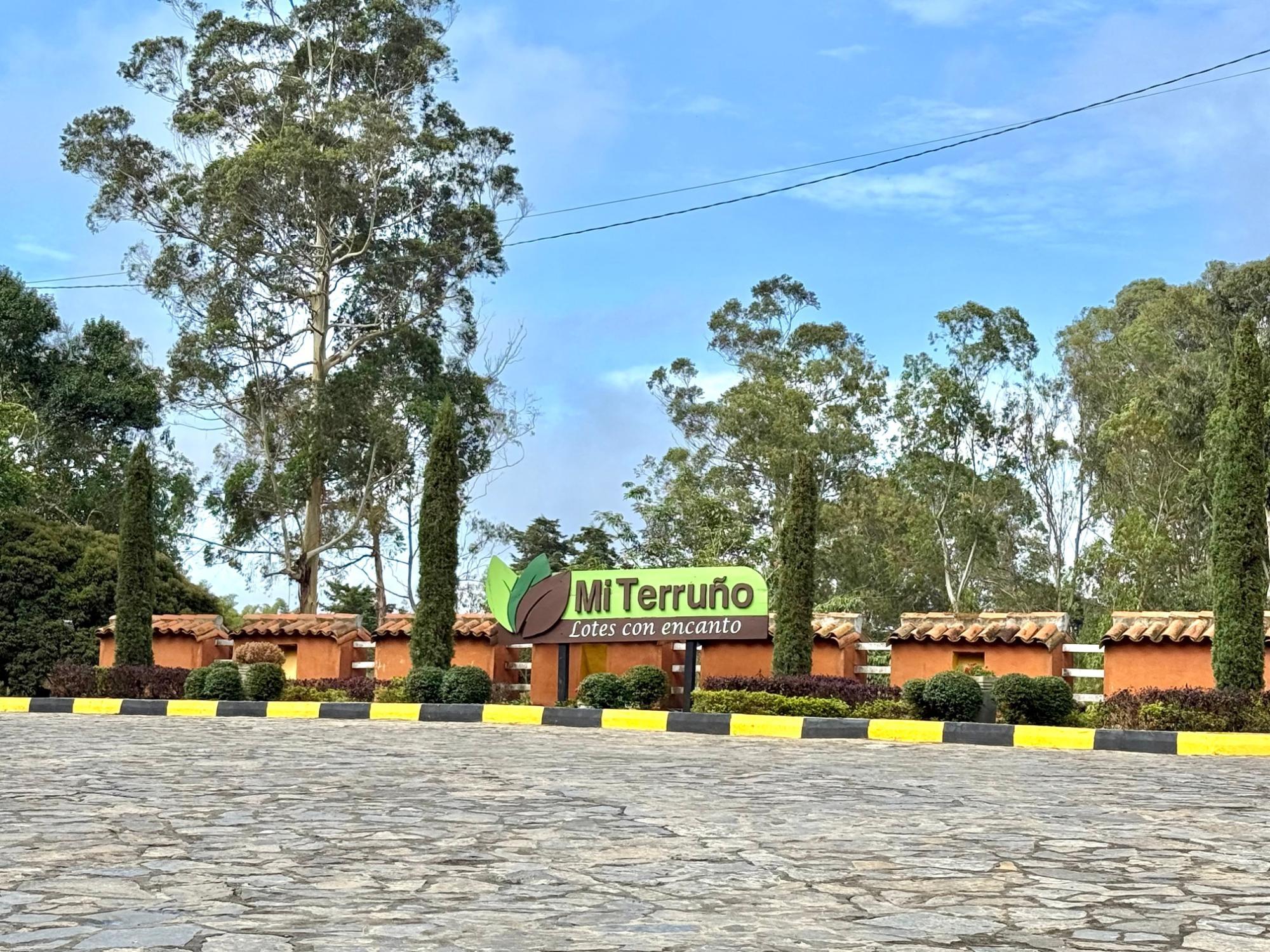 LOTE CON VISTA ESPECTACULAR! · fotografía 1