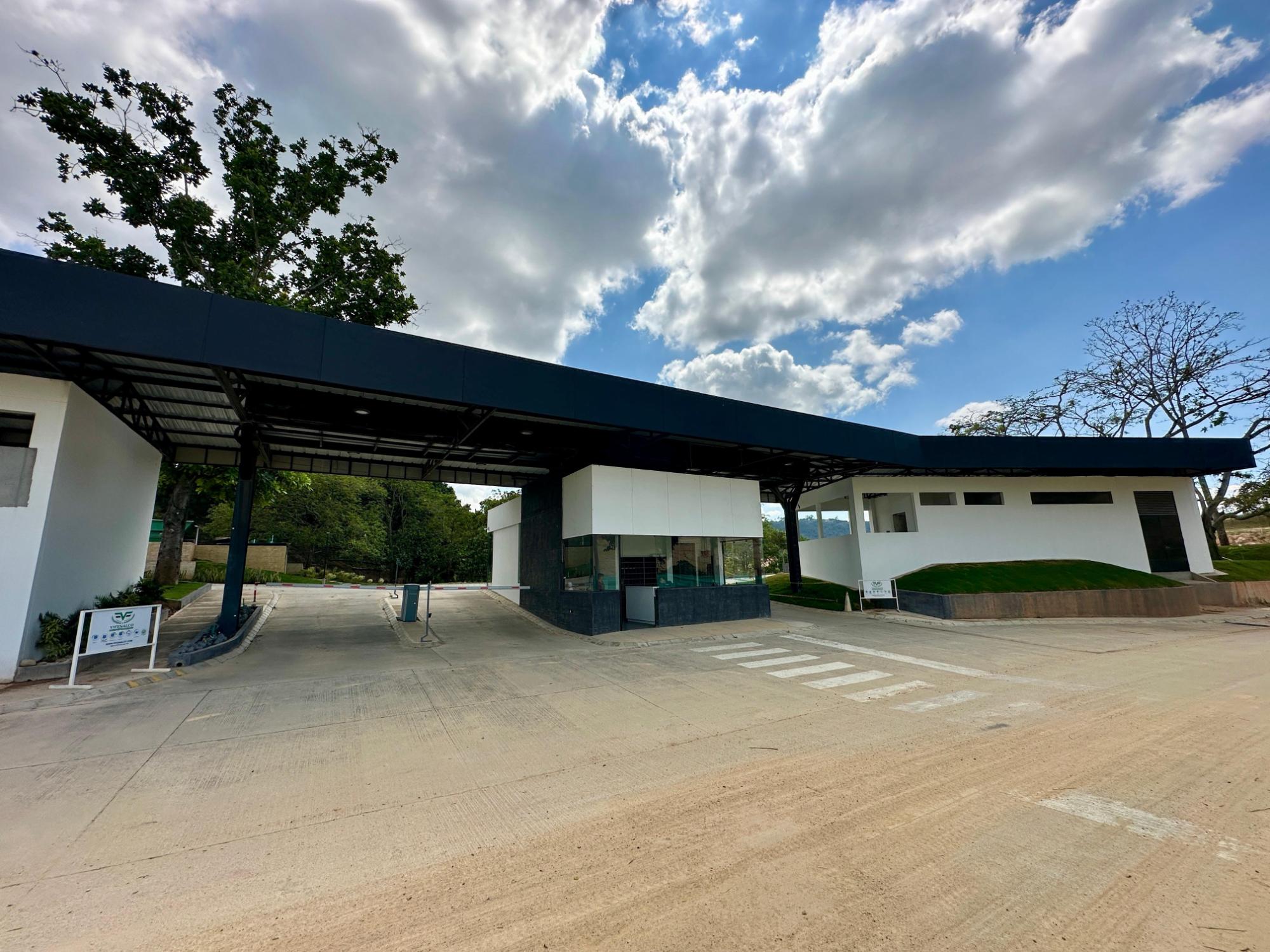 GRAN LOTE EN CONDOMINIO VALLES DE ESPAÑA · fotografía 1
