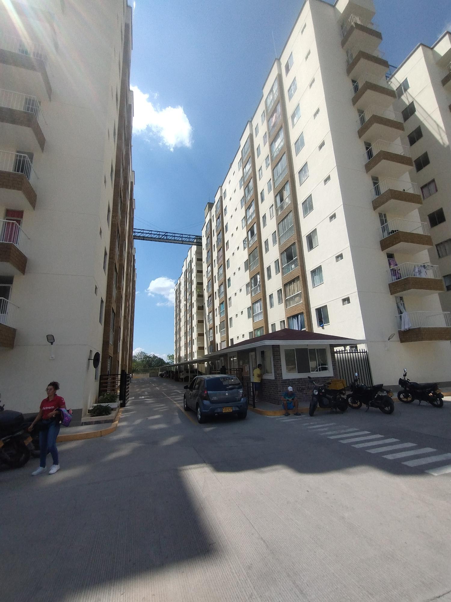 Apartamento en conjunto cerrado en Piedecuesta · fotografía 1