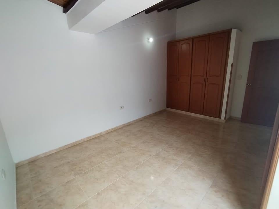 Hogar perfecto: 3 hab, 2.5 baños, excelente ubicación · fotografía 1