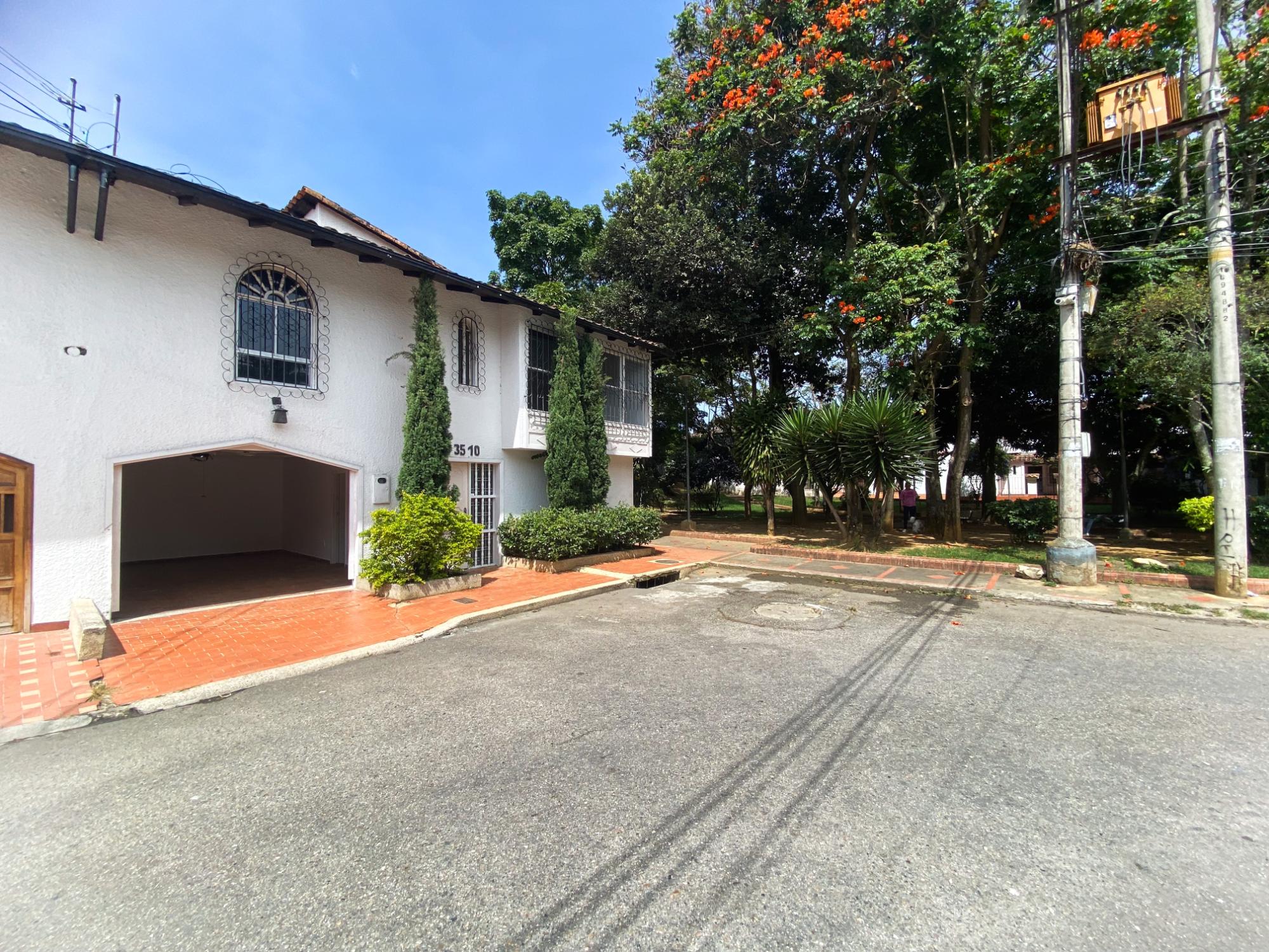 SE VENDE CASA EN LOS PINOS · fotografía 1